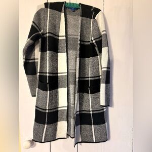 Plaid Black and White Women's Sweater